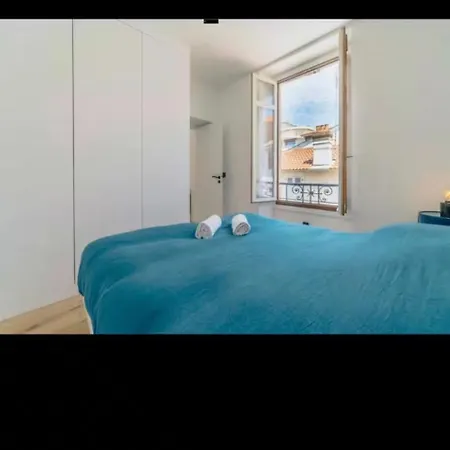 T2 Halles De Btz Apartment *